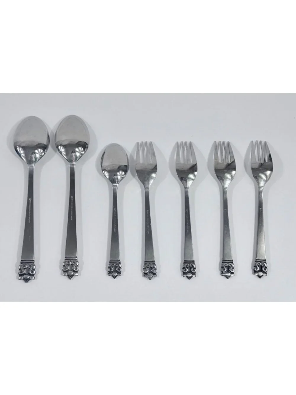 Stanley Roberts Rogers MARQUESA SCROLL Stainless Flatware Replacement Ornate Han